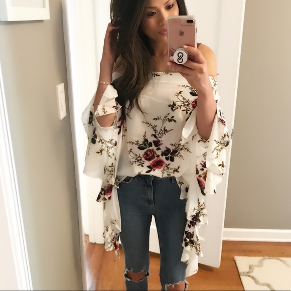 Naomi Blouse - Picture 2 of 2